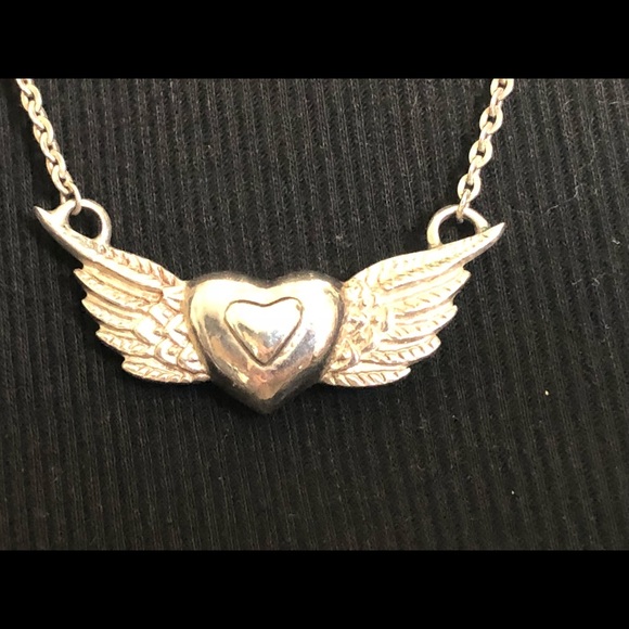 Good charms - silver necklace with heart and wings - Picture 7 of 7